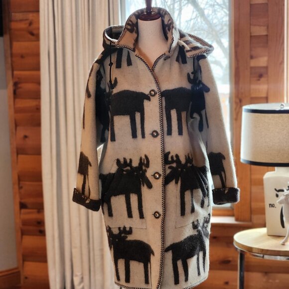 Norwegian Wool Designer Coat - Picture 1 of 4